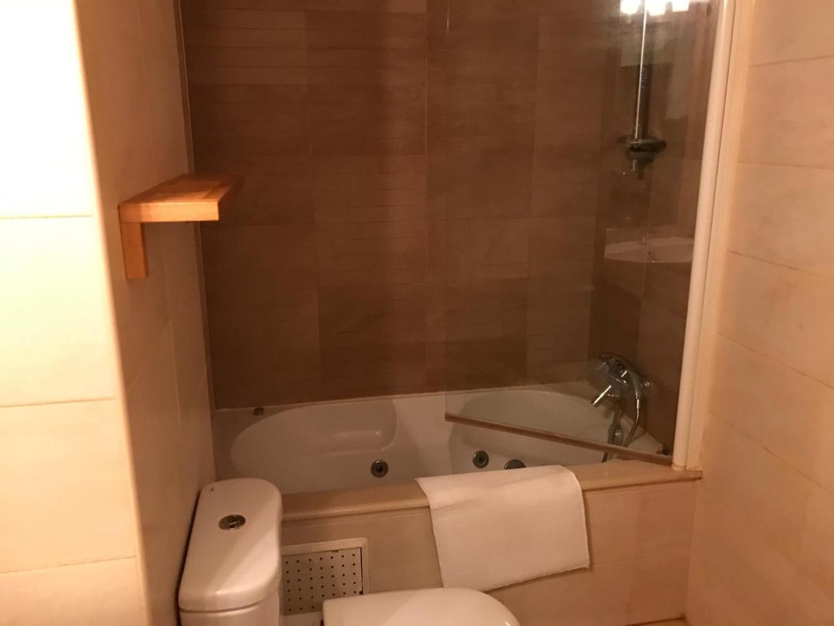Appartement Apartamento Centro Almansa Extérieur photo
